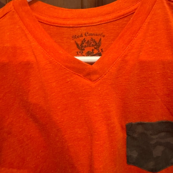 Set of 2 Boys Large Size 16 Short Sleeve Shirts: Red Camel & Billabong - Picture 4 of 9